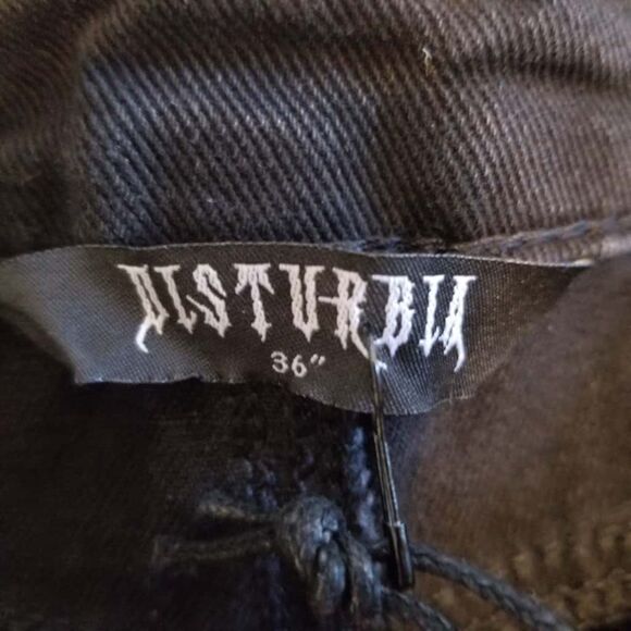 NWT Disturbia Women’s Cobweb Distressed Denim Jeans - Picture 6 of 8